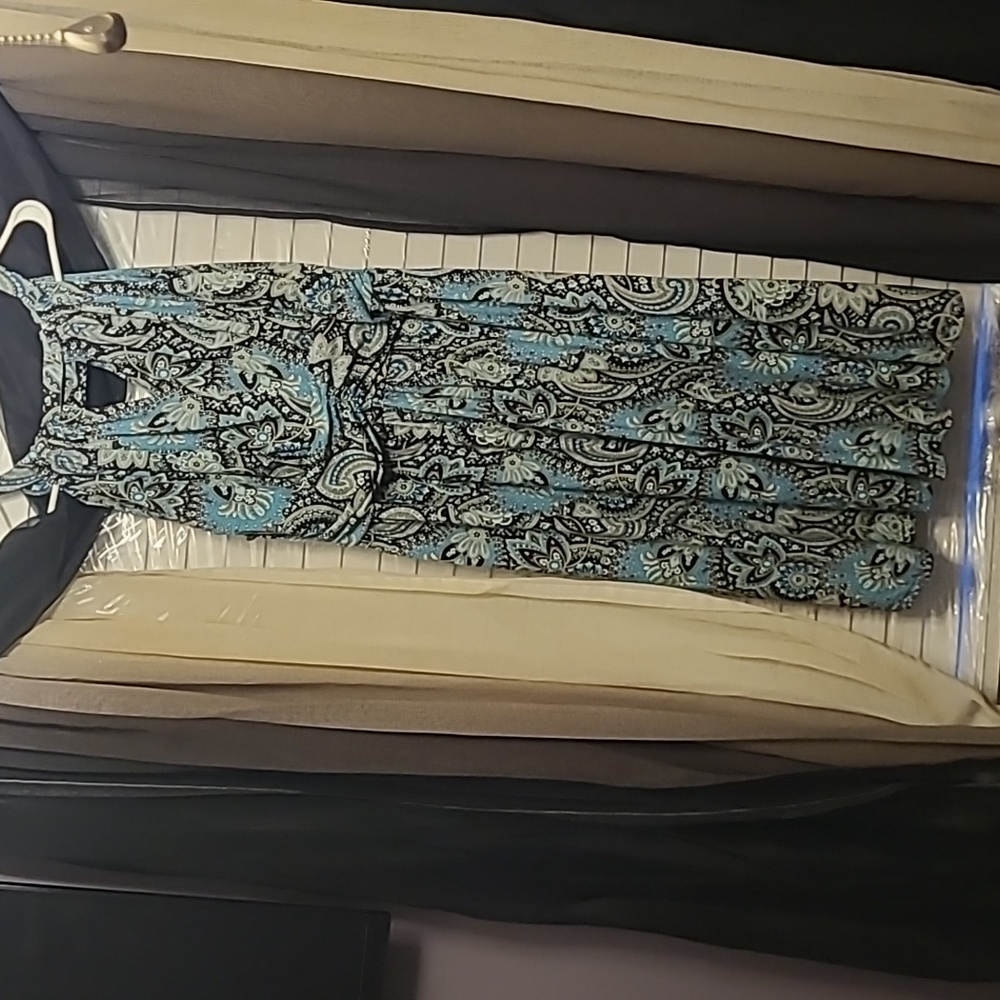 Elegant Blue Paisley Dress